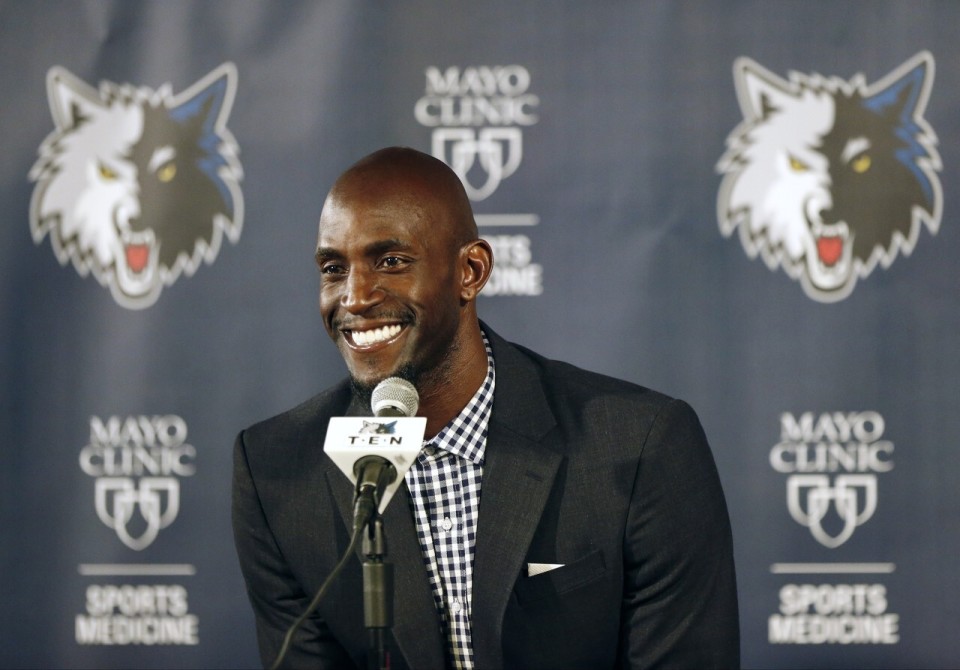 斯潘塞：重回勇士因真心想在科尔手下打球，和库里搭档很梦幻（斯潘塞谈重返勇士：只因想在科尔麾下效力，与库里并肩堪称梦幻）