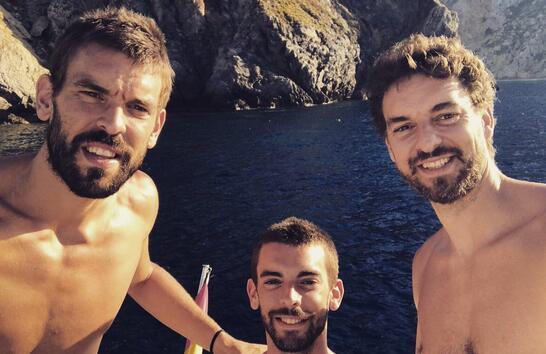 官方：大罗、托蒂等名宿担任世界杯赛程公布仪式嘉宾（官方宣布：大罗、托蒂等传奇受邀出席世界杯赛程发布仪式）