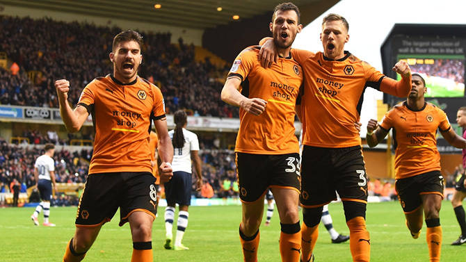 世体：引进小蜘蛛非常困难，巴萨高层越来越关注凯恩（世体：小蜘蛛难以签下，巴萨高层愈发关注凯恩）