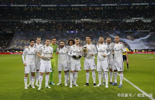 传闻：曼联、罗马和斯图加特也在关注18岁昂热前锋谢里夫（据悉，曼联、罗马与斯图加特正考察昂热18岁前锋谢里夫）