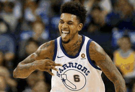 詹姆斯关键三分绝杀比赛（詹姆斯压哨三分绝杀定胜局）