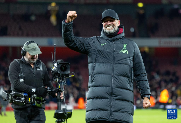 斯洛特：被扳平真的难以置信，整个团队都存在问题不只是我个人（斯洛特：遭追平不可思议，问题是全队性的非我一人所致）