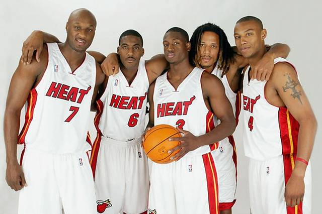 奥纳纳无缘非洲杯，真不怪曼联，这里头水很深、很深（奥纳纳缺席非洲杯：不怪曼联，背后内情水太深）