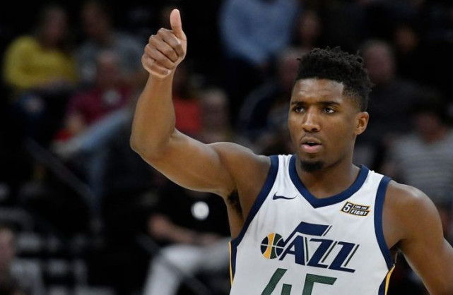 英超自17-18赛季以来门将扑救榜：皮克福德第1，德赫亚上榜（17／18赛季至今英超门将扑救排行榜：皮克福德居首，德赫亚在列）