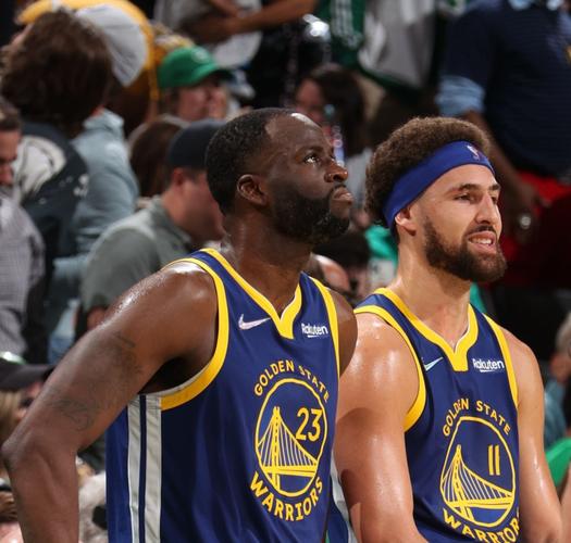 他是901阵型中锋最佳人选，却认为1队友历史最佳，到底有何魔力？（被誉为901阵型最佳中锋，他却力挺这位队友为历史第一，究竟有何魅力？）