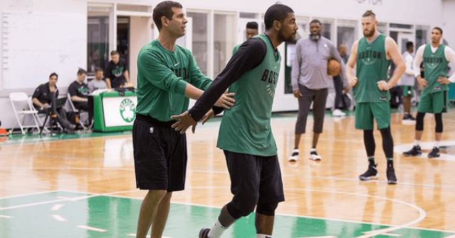 遗憾错失绝杀！女篮球员邓雨婷三分5中4轰22分3板（邓雨婷外线手感火热5投4中砍22分3板，末秒机会憾失绝杀）