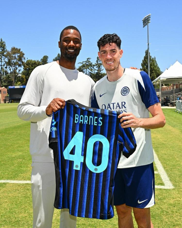 迈阿密vs纽约城全场数据：控球率51-49，射门8-5（迈阿密与纽约城全场数据对比：控球51%比49%，射门8比5）